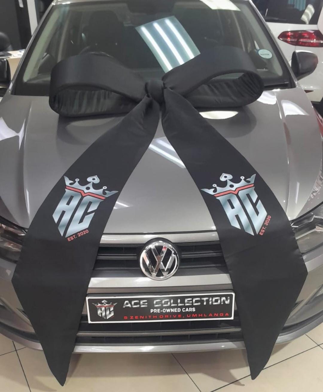 Loop Bow Rental - Image 3